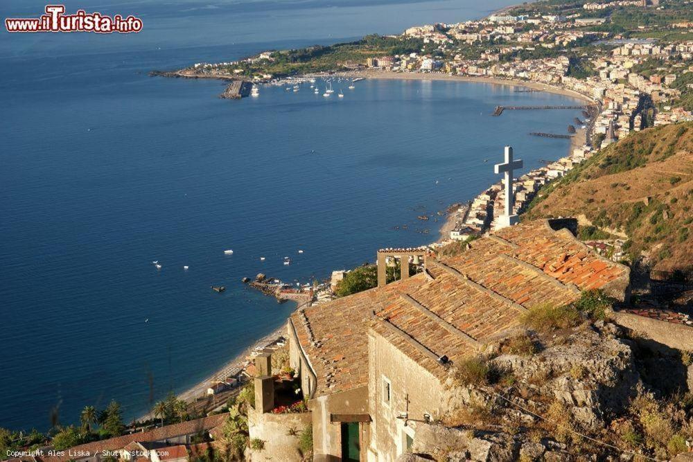 La Casa Di Alessandra Giardini Naxos Exterior photo
